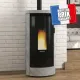 Poêle à granulés Debby Plus Cx Evo 9kW noir et gris en situation dans un salon moderne
