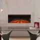 Cheminée électrique encastrable Lumen 1200 avec flammes LED orangées intégrée dans un mur beige moderne