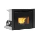 Insert à pellets Comfort P70 Air 10 kW noir sur fond blanc