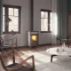 Poêle À Bois En Pierre Rossella R1.16 Petra 9 kW Installé Dans Un Salon Lumineux
