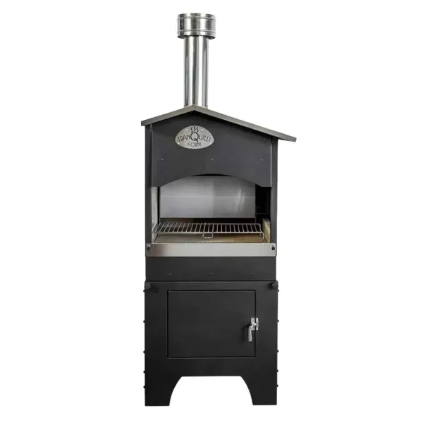 Vue de face du barbecue à bois d’extérieur noir avec cheminée, grille de cuisson et compartiment inférieur