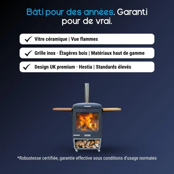 Barbecue Hestia 600 conçu avec vitre céramique, grille en inox et matériaux robustes garantis pour durer