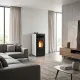Poêle à granulés Marina 13C installé dans un grand salon lumineux
